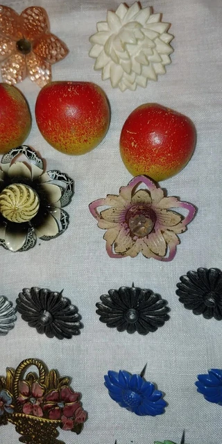 33 Vintage Curtain Push Pin Tie Backs Enameled Painted Flowers & MORE Assorted 3