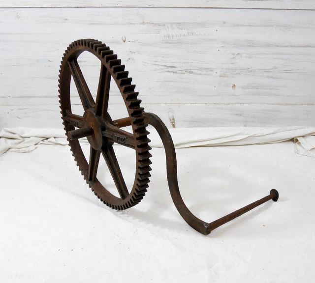 Ancienne poulie de levage - Bricolage