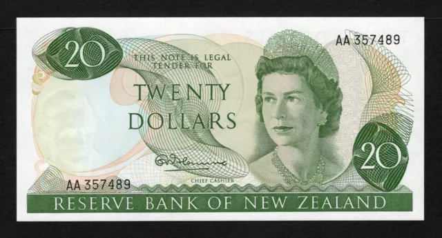 1967 NZ TWENTY DOLLAR BANKNOTE P167a UNCIRCULATED CONDITION AA FIRST PREFIX