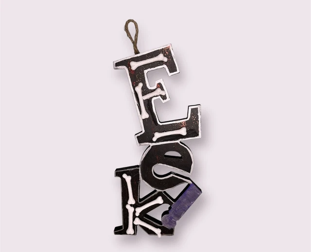 Wood Eek! Halloween Decoration sign! Skeleton Bones Theme!