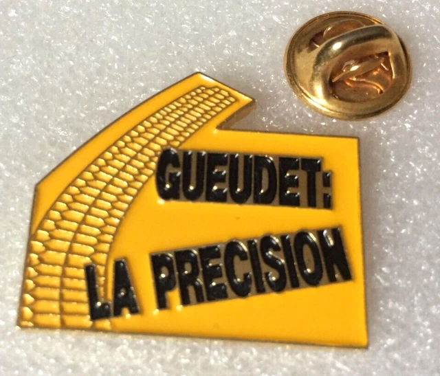 Pin's Voiture Ancien - Garage Renault Montpellier - Émail - Occasion