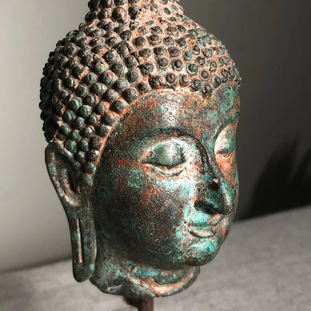 Bronze Head of Buddha. Sukothai. Chaing Saen.  Thailand.  15th century.