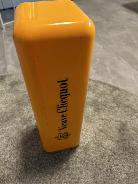 veuve clicquot champagner kühler