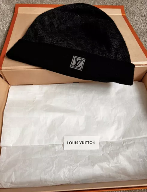 LOUIS VUITTON PETIT Damier Hat - Black £230.00 - PicClick UK