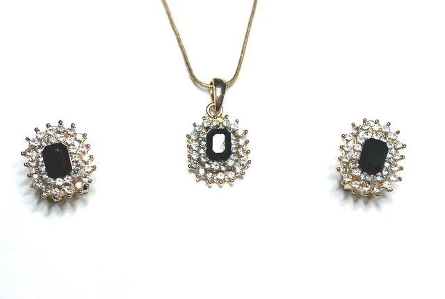2Tlg. Schmuckset, Kette mit Anhänger-Ohrringe Vergoldet+Strass.