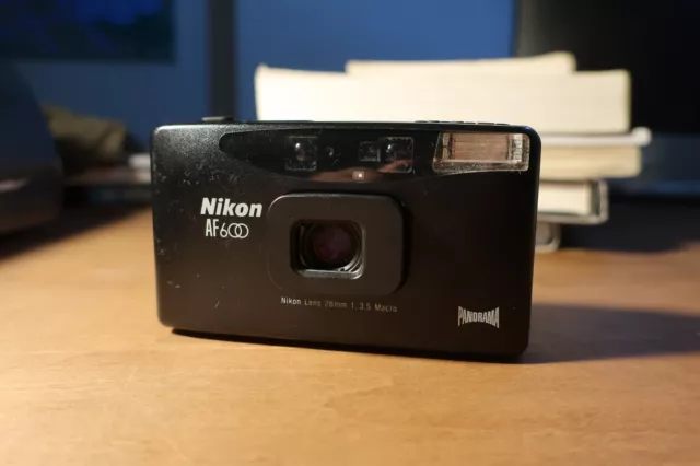 Nikon AF600 [28mm Lens] + Panorama Point and Shoot Film Camera 35mm READ 