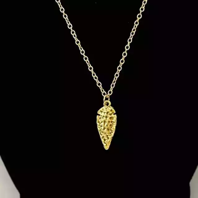 Hammered Metal Arrowhead Pendant Necklace Gold-Tone Boho Festival Minimalist