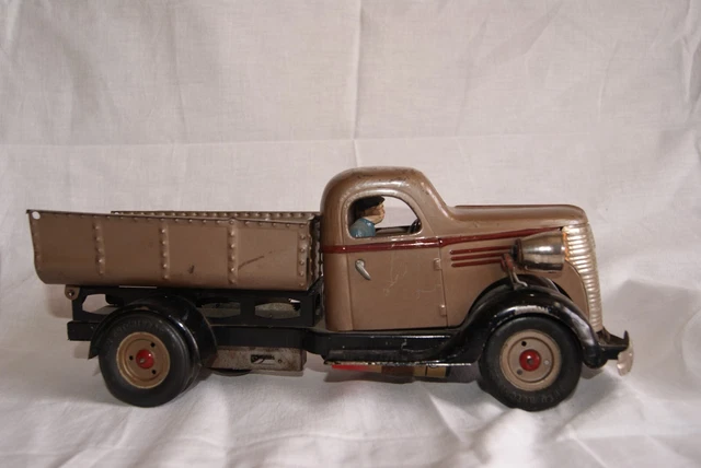 Camion Berliet/Chevrolet Plateau Ridelles VEBE – Tôle Mécanique, France 1950