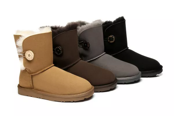 [CLEARANC] EVER UGG Short Button Classic Boots Genuine Sheepskin Water Resistant