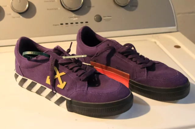 OFF WHITE Virgil Abloh Size 10 (43) Sneakers Purple Arrow Mens Shoes Used