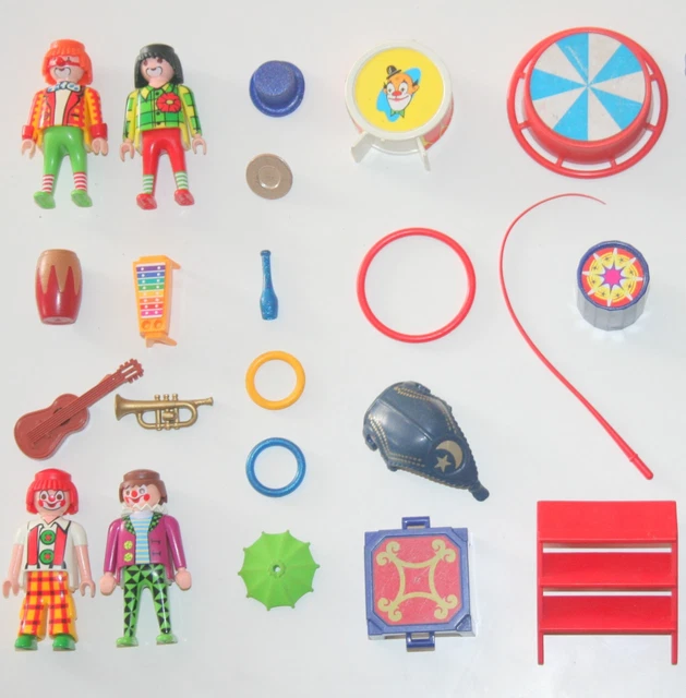Énorme Lot De Tonneaux Playmobil - Plus De 575 Pièces Accessoires Occasion