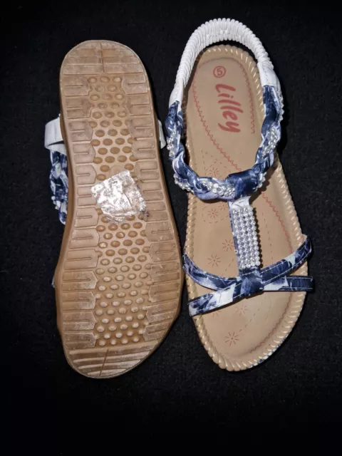 Ladies sandals size 5 2025