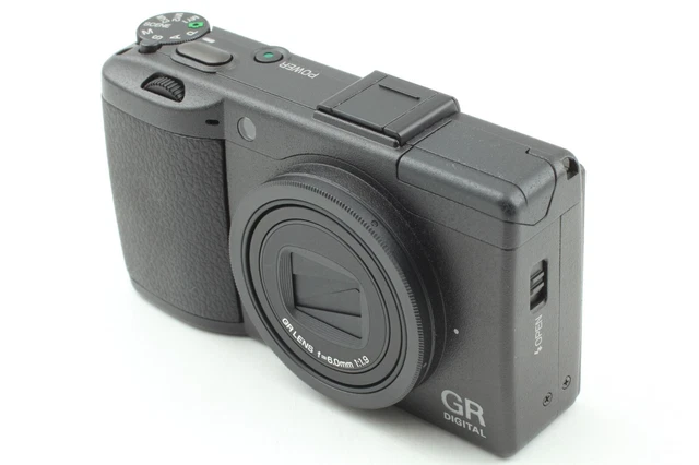 [MINT] RICOH GR Digital III 3 10.0MP Camera Black w/ Battery Charger From Japan 3