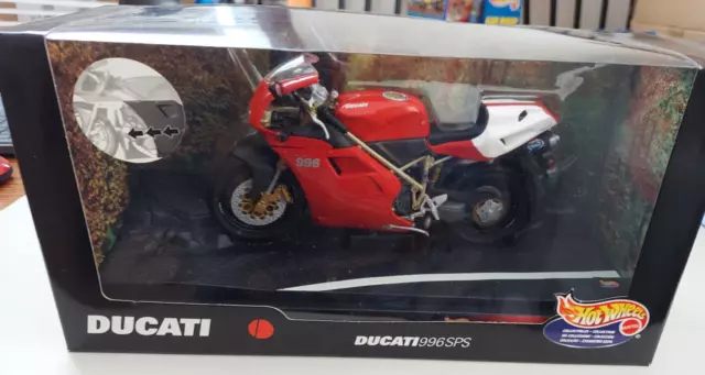1/10 Scale Hot Wheels Collectibles DUCATI 996 SPS Die cast With Plastic Red