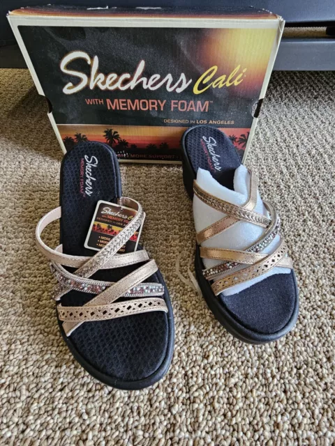 Skechers rumbler wave new lassie 2025