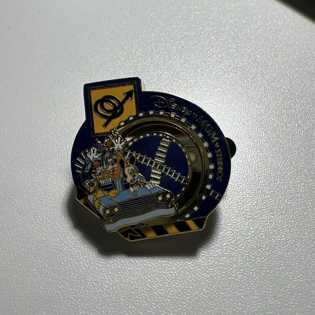 Roller Coaster Ride Pin RARE 3D DISNEY MGM Studios Roller Coaster Pin (en mouvement). Année ...