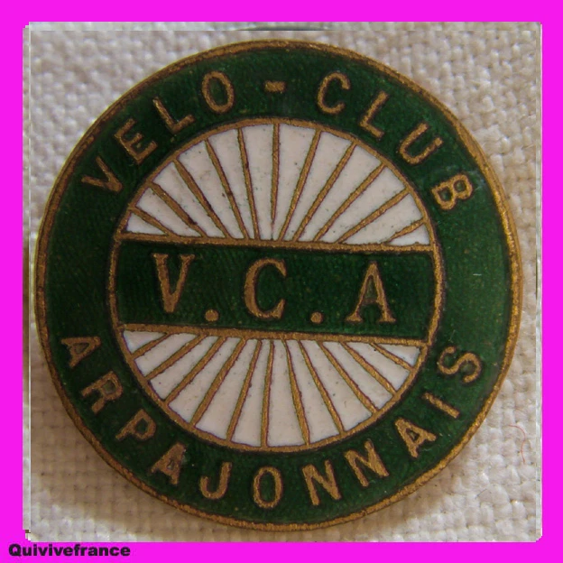 Insigne Badge 1920 VÉLO CLUB BRIGNOLAIS Brignoles Var émail ORIGINAL