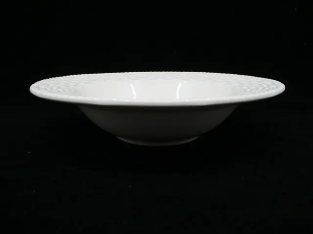 Mikasa Country Manor -White - Fruit Bowl - 6 3/4"  0506C