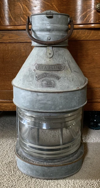 Antique 23” TRAWLING The MARITIME NAUTICAL SHIP LANTERN LIGHT No. 514