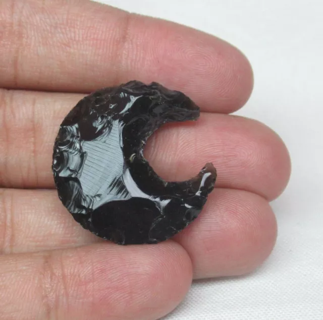 Obsidian Moon Crescent Moon Metaphysical Glass Gemstone 29.05 Ct G 8069