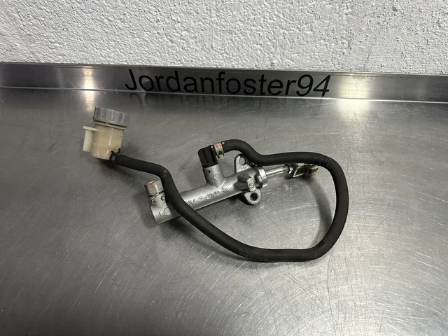 HEL Honda Civic FN2 Type R Kupplung Bypass Dämpfer Geflechtschlauch