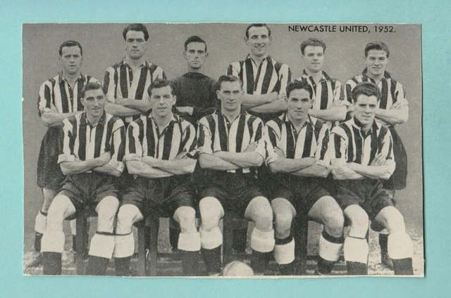 Football - D. C. Thomson - Famous Teams In Football History - Newcastle  1951-52