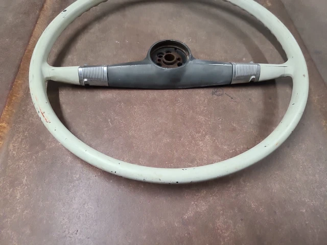 1949 1950 1951 1952 Chevrolet original steering wheel 49 50 51 52 Chevy GM 3