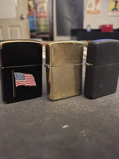 Vintage Zippo Lot 1932-1985 Brass, 1983 American Flag. 02 Black Crackle Finish