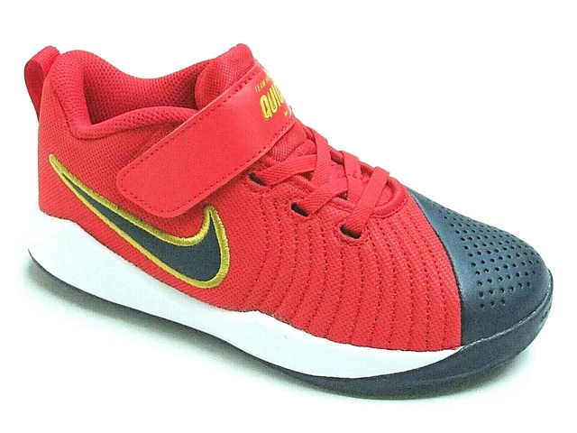 NIKE TEAM HUSTLE Quick 2 Boys Shoes Trainers Uk Size 12 2.5