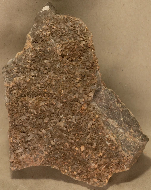 große Quarz Druse Mineral Edelstein Stufe 14 x 12 cm