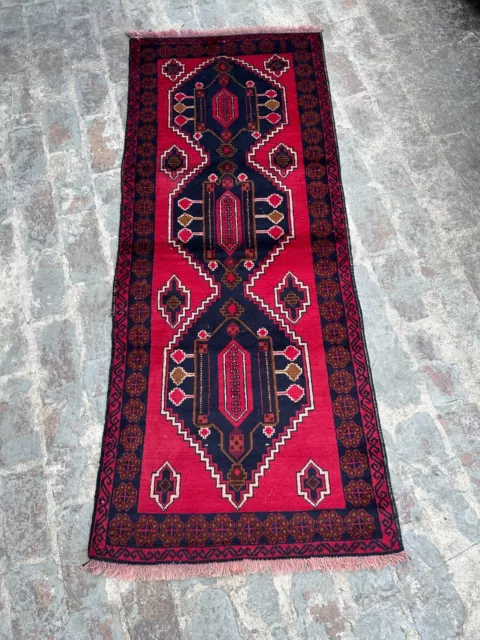 Antigua alfombra de corredor diseño afgano baluchi, alfombra tradicional, cualquier estilo de habitación.