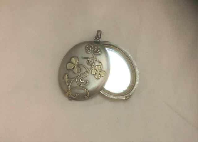 Pendentif Miroir Ancien Art Nouveau 1900 – Nacre Et Métal Chromé – Occasion – Bijou Vintage