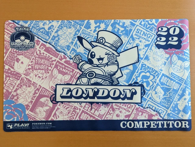 Pokémon Center × OMOCAT: Garchomp Playmat | Pokémon Center Official Site