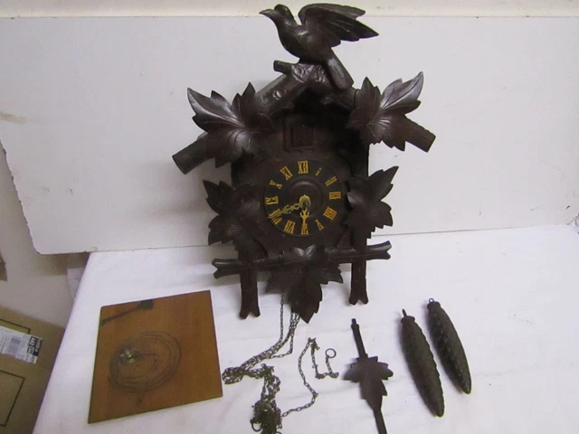 Pendule à coucou Maison de la Forêt Noire KA 1675