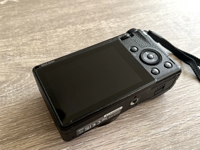 Ricoh GR III 24.2 MP Digital Camera Black - Used 3