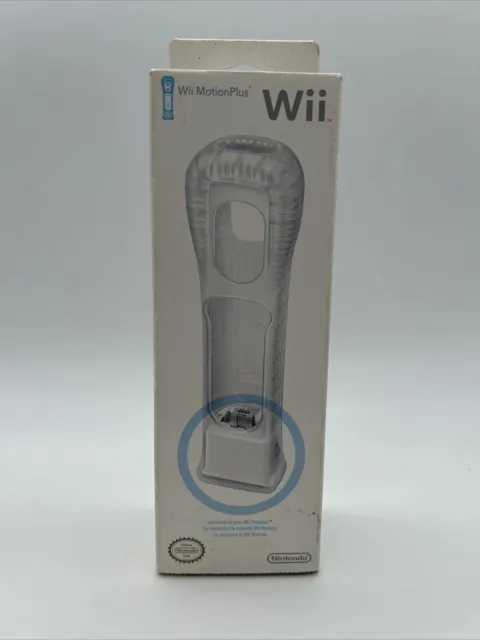 Nintendo OEM Wii White Motion Plus Adapter RVL-026 + Silicon. New unopened box