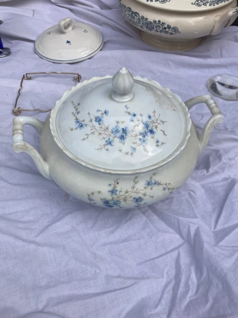 Soupière exclusive en porcelaine de Limoges Jammet-Seignolles Modèle Tuileries, La Table des Rois - France