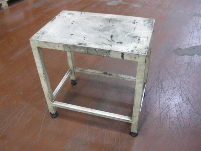 Y. Industrial Custom-Made Small 23-1/2" x 16" Metal Table MARYVILLE TN Y. Industrial Custom-Made Small 23-1/2" x 16" Metal Table MARYVILLE TN