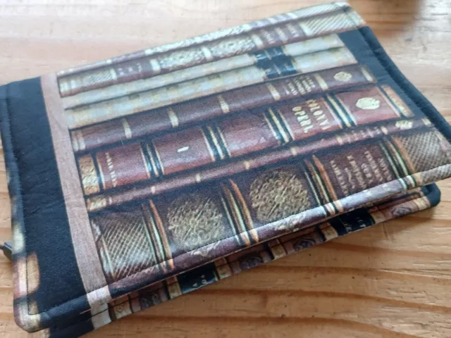 Buchhülle, Buchumschlag Etui, Einband  - Motiv Bücher 2