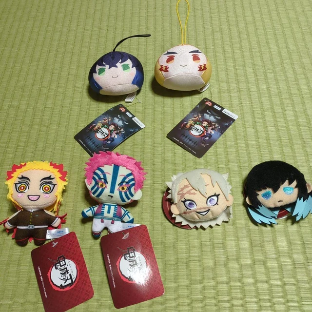 Figurines de décoration de gâteau d'anime de tueur de démon de 4 styles, poupées de modèle de Figurines de décoration de gâteau d'anime de tueur de démon de 4 styles, poupées de modèle de