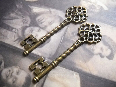 Key Pendants Antiqued Bronze Steampunk Charms Skeleton Key 68mm 2/5/10+
