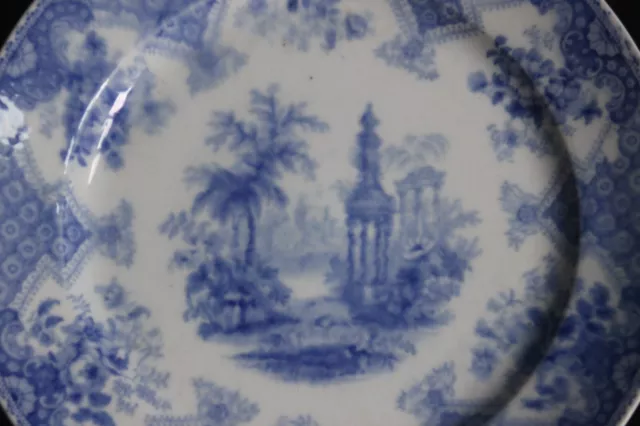 Assiette en porcelaine Anglaise du début XIXe Staffordshire en bleu flou 2