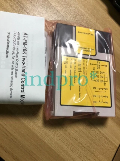 SAFETY RELAY AT-FM-10K two-hand button safety controller £879.57 ...