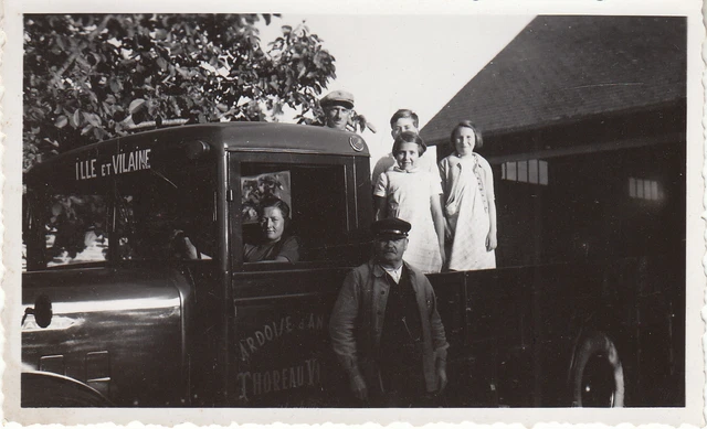 Anciens vehicules d'ille-et-vilaine (a.v.i.v.) association