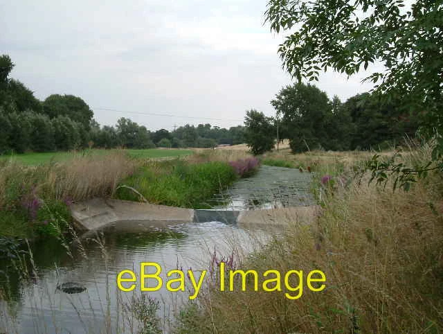 Photo 6x4 Weir On The River Mardike Chafford Hundred The weir is part of  c2005