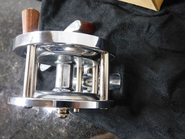 ARE Anglers Roost Enterprises copy of Vom Hofe VH3 3" Fly Reel, Cast Aluminum