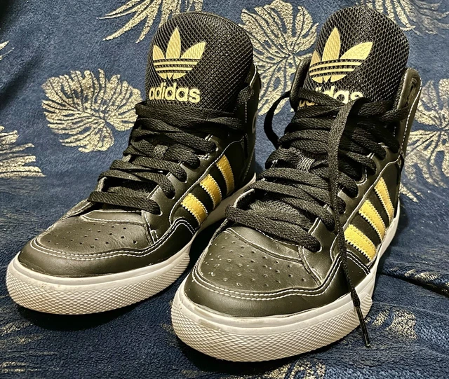 adidas black and gold trainers