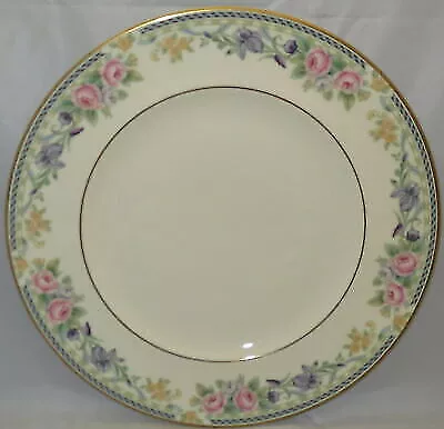 Royal Doulton Eleanor Dinner Plate