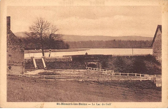 58 - ST HONORE LES BAINS - SAN28050 - Le Lac du Golf