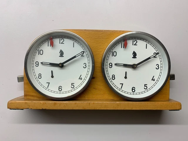 Réveil, horloge d'échecs, horloge de go, compétition internationale d